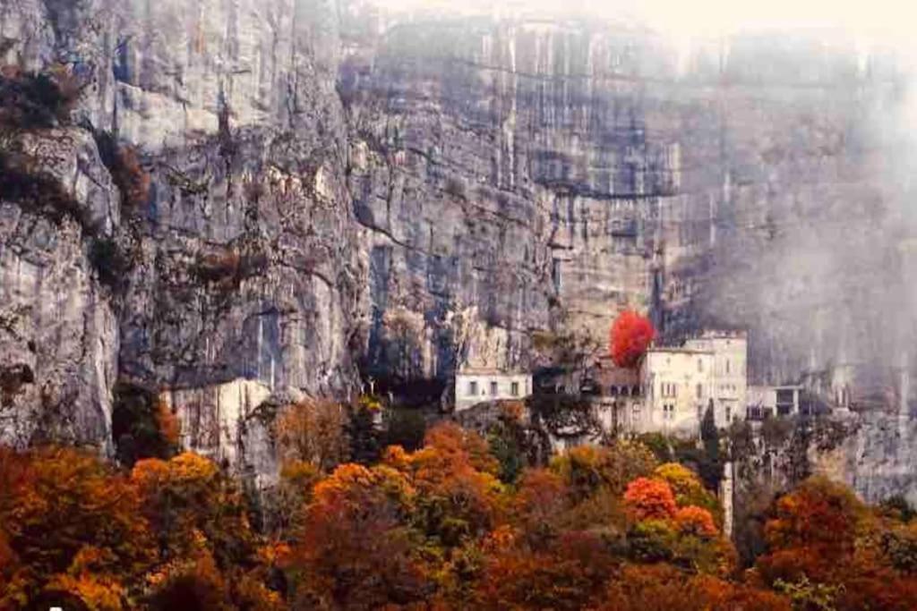 Tiny Liloumaca Coeur Ste Baume Plan d'Aups Exterior foto